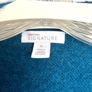 Alpaca/Cashmere V-Neck Sweater